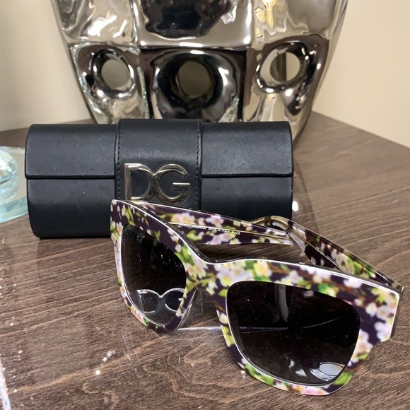 DOLCE & GABBANA 4231 2842/8G BLACK PEACH FLOWERS - Picture 15 of 16